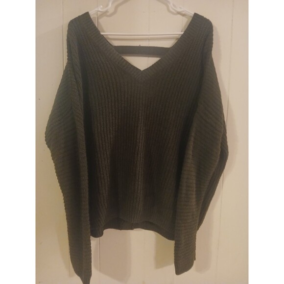 Sweaters - Brown Open Knit Crochet Sweater Size Medium Back Cut Out V Neck Oversized Baggy